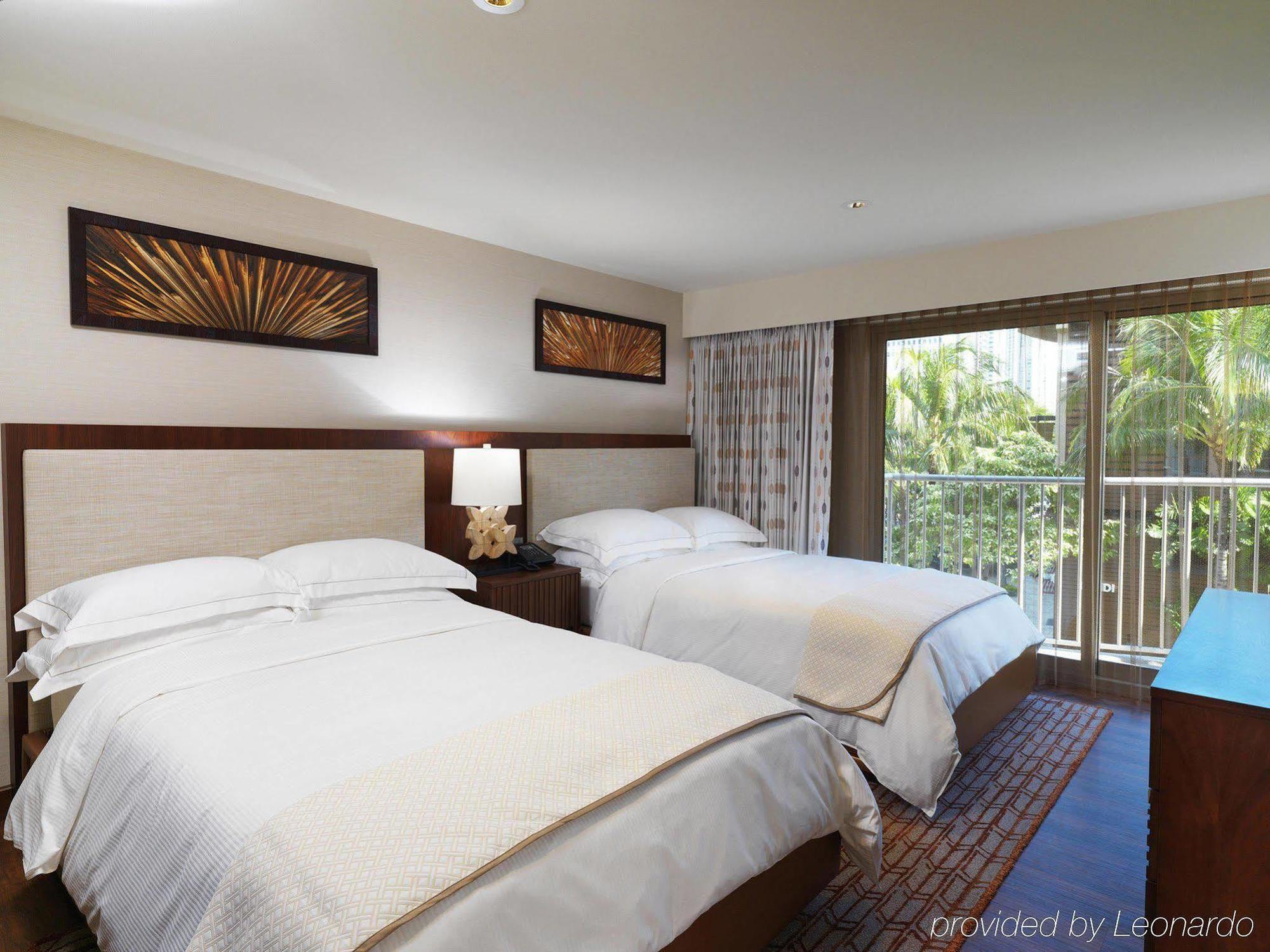 Hilton Grand Vacations Club Hokulani Waikiki 3*